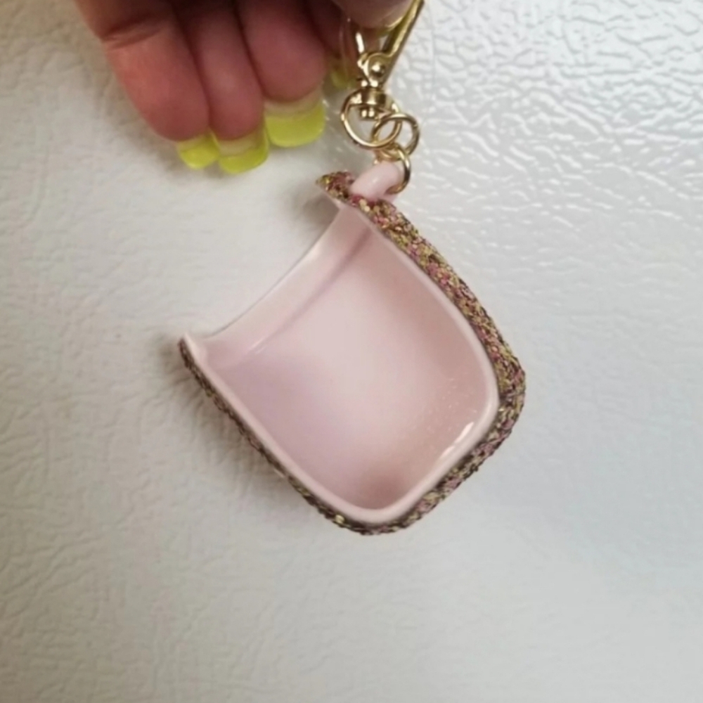 B&BW GLITTER POCKETBAC 2 SANITIZERS. - Picture 2 of 5